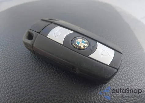 2008 BMW 135I из США, поврежденный, VIN WBAUC73568VF24390